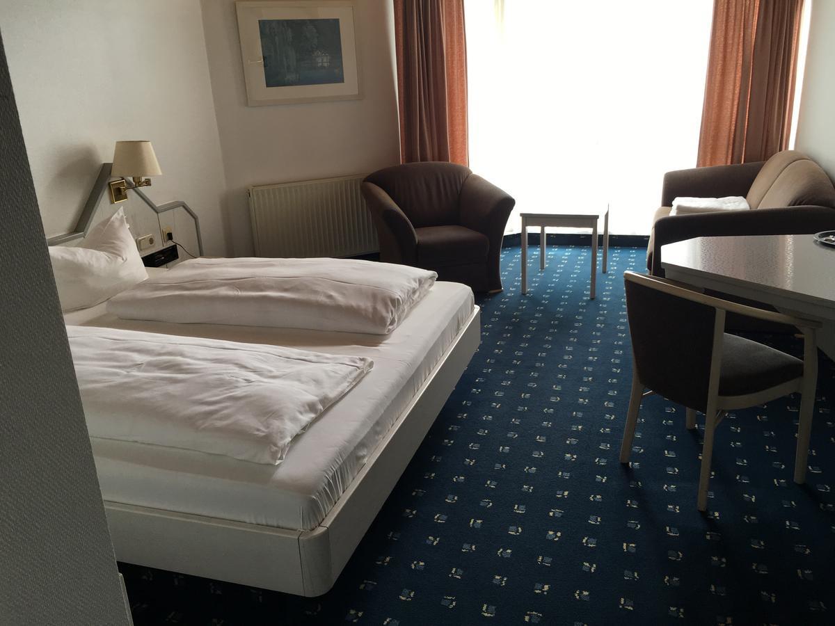 Hotel-Restaurant Hochwiesmuhle 벡스바흐 외부 사진